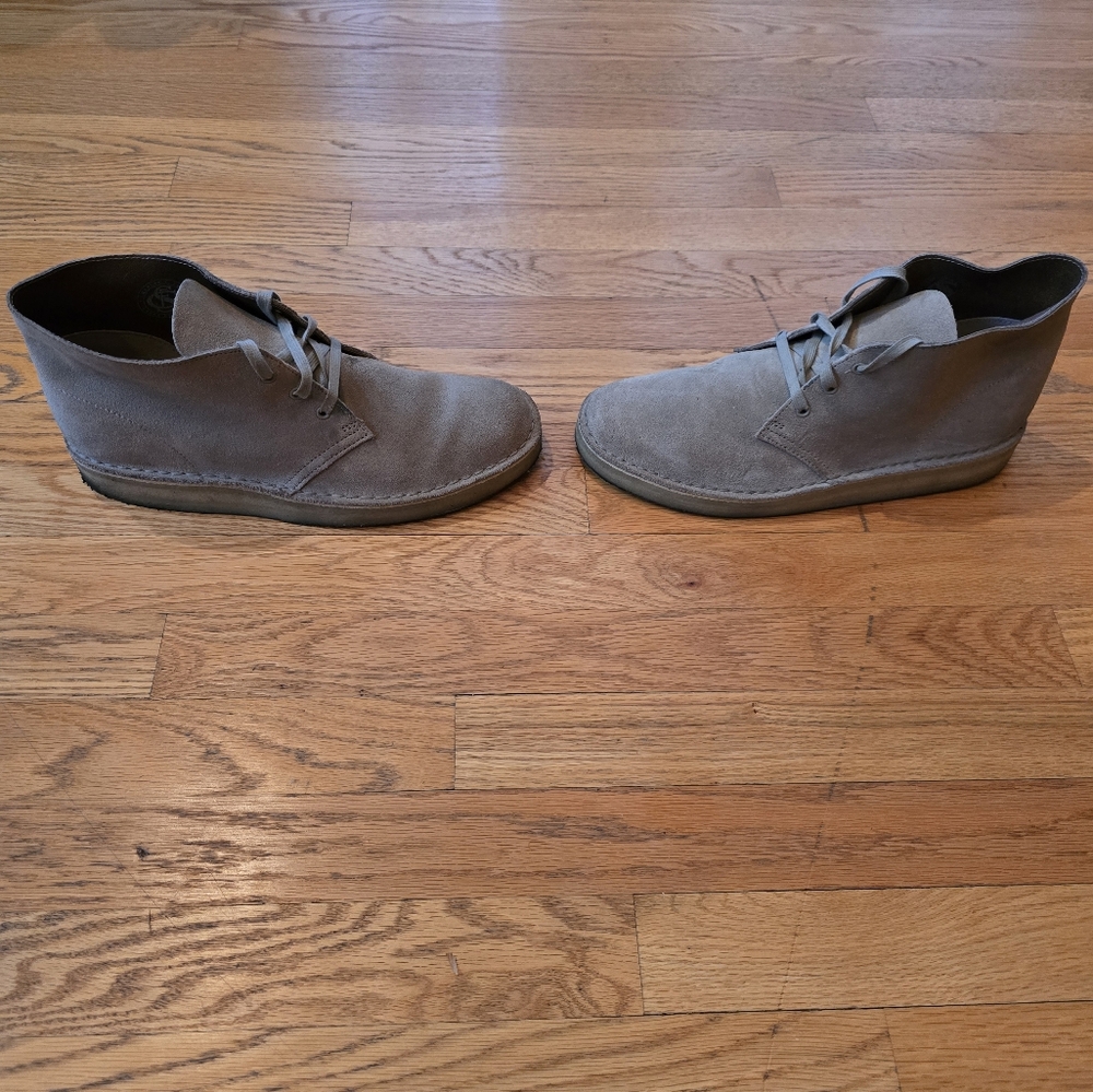 Clarks Boot - Picture 3 of 5